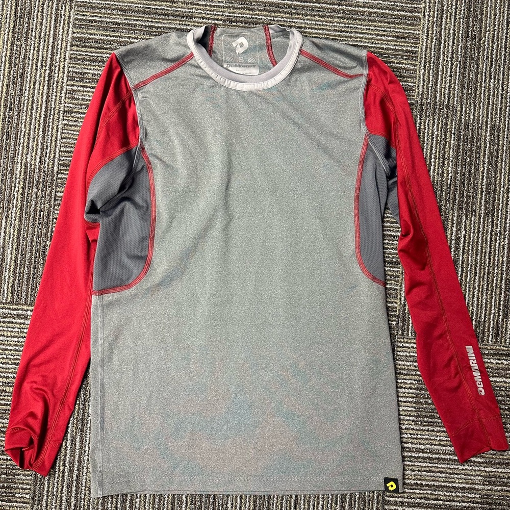 Men’s long sleeve under uniform shirt size small by DeMarini
